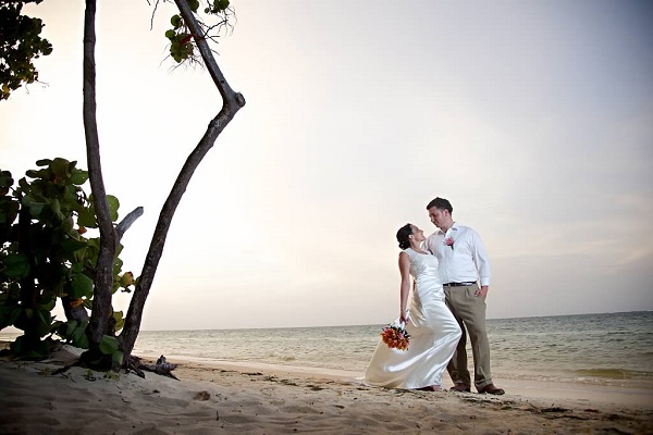 Real Wedding: Elise & Joe’s Laughter-Filled Wedding in Jamaica
