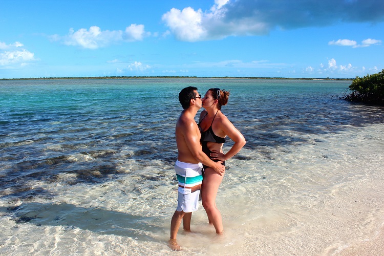 Notes From Our Newlyweds: Booking a Group Excursion