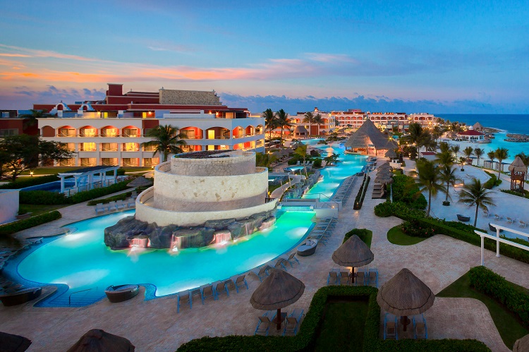 Indulge Like a Rock Star at Hard Rock Hotel Riviera Maya