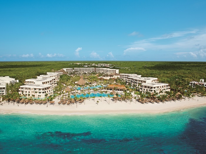 Featured Resort Spotlight: Secrets Akumal Riviera Maya