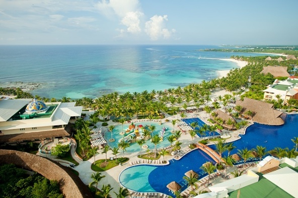Featured Resort Spotlight: Barcelo Maya Palace Deluxe