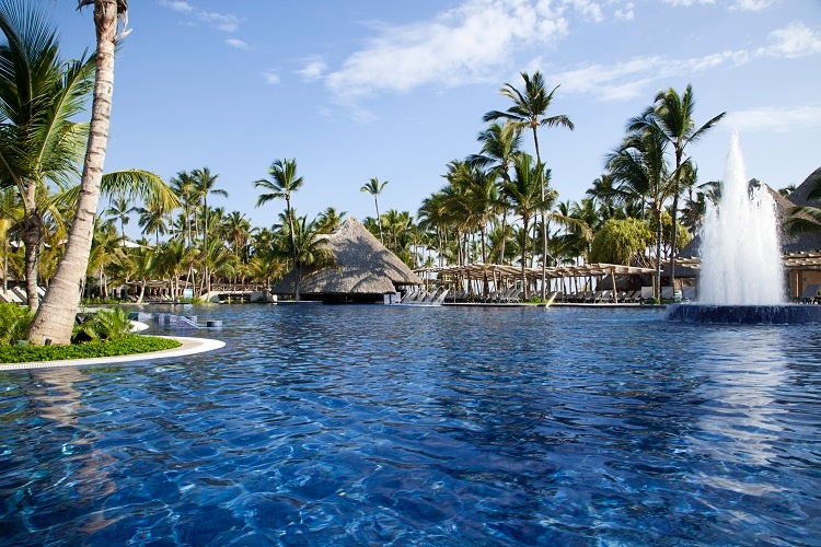 5-Star Destination Weddings at Barcelo Bavaro Palace Deluxe Punta Cana