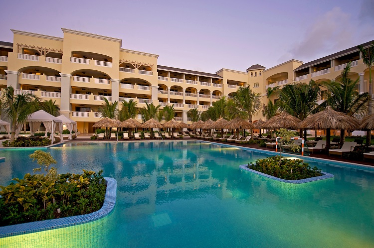 An Idyllic Getaway at IBEROSTAR Grand Hotel Rose Hall