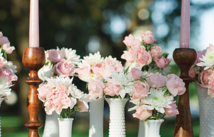 Meet the Expert: Anastasia Stevenson from HowToDIYWedding.com