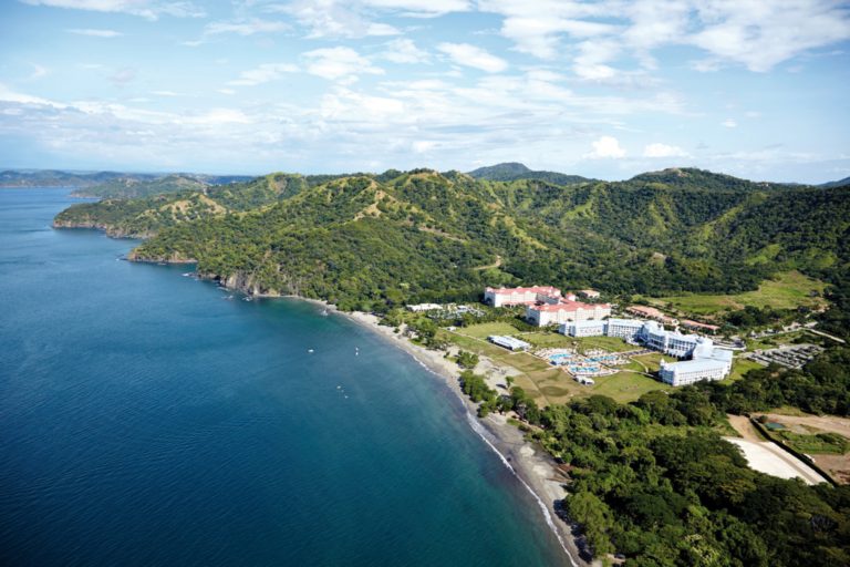 Featured Resort Spotlight: Riu Palace Costa Rica