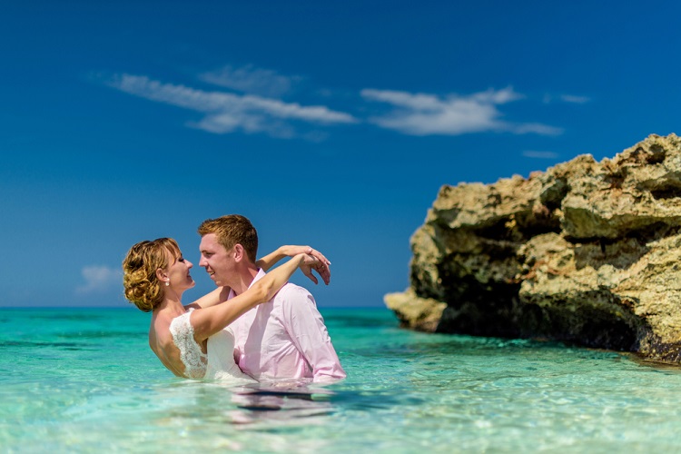 Romantic destination weddings in Mexico