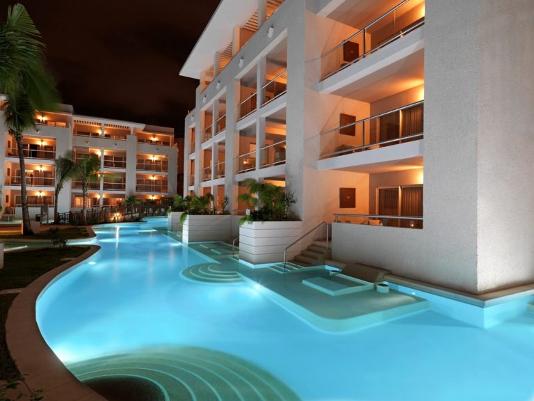 Featured Resort Spotlight: Paradisus Playa del Carmen La Esmeralda