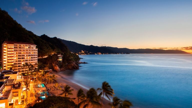 Featured Resort Spotlight: Hyatt Ziva Puerto Vallarta