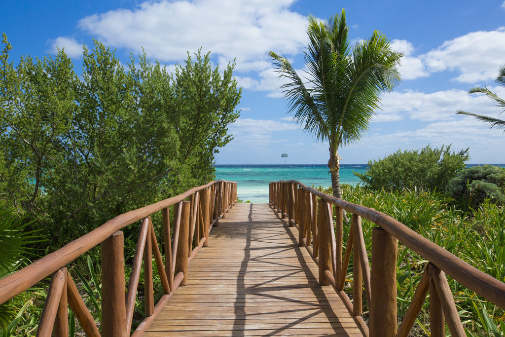 beach resorts in the Caribbean