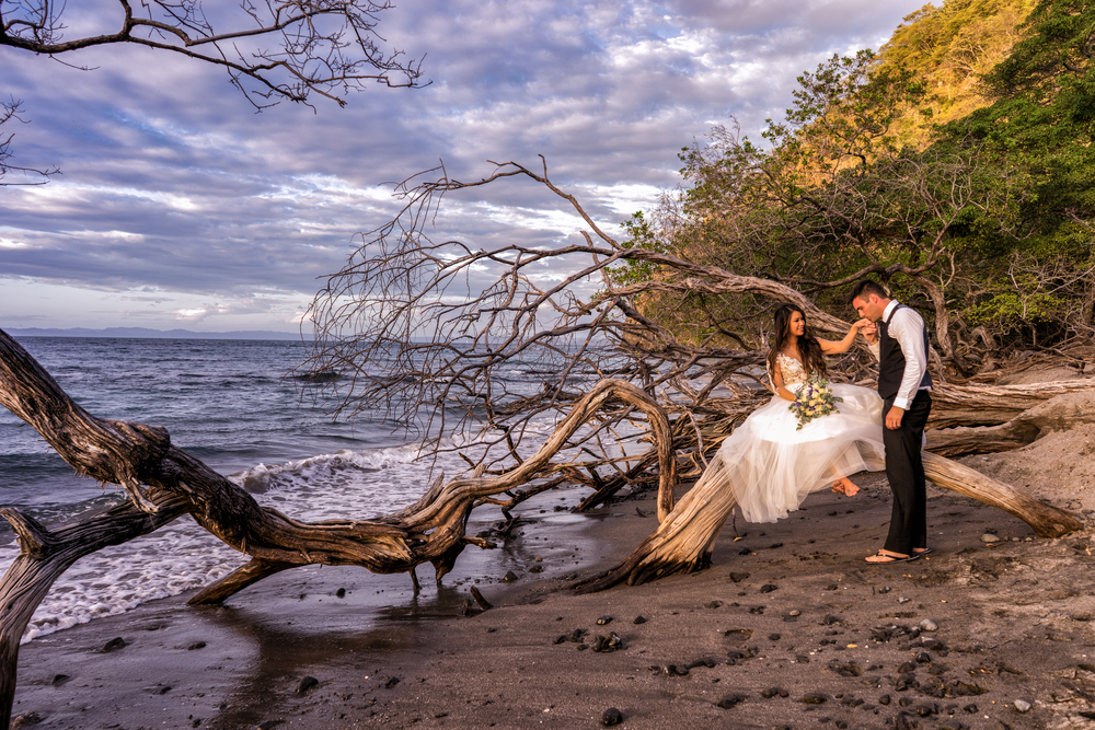 Guide To Getting Married In Costa Rica Destination Weddings