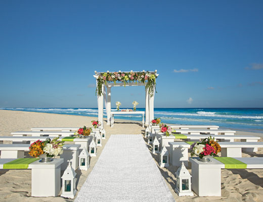 Cancun destination wedding