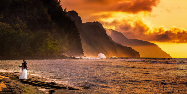 Hawaii Beach Wedding Ideas & Inspiration