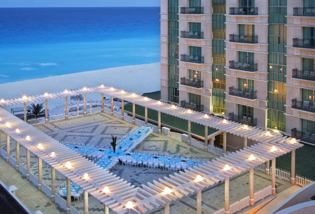 best resorts in cancun for weddings