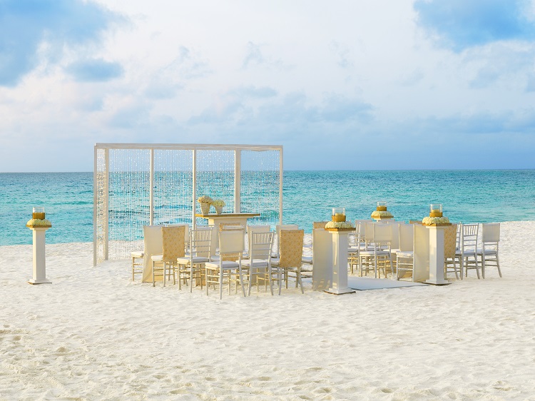 Getting Married in Isla Mujeres