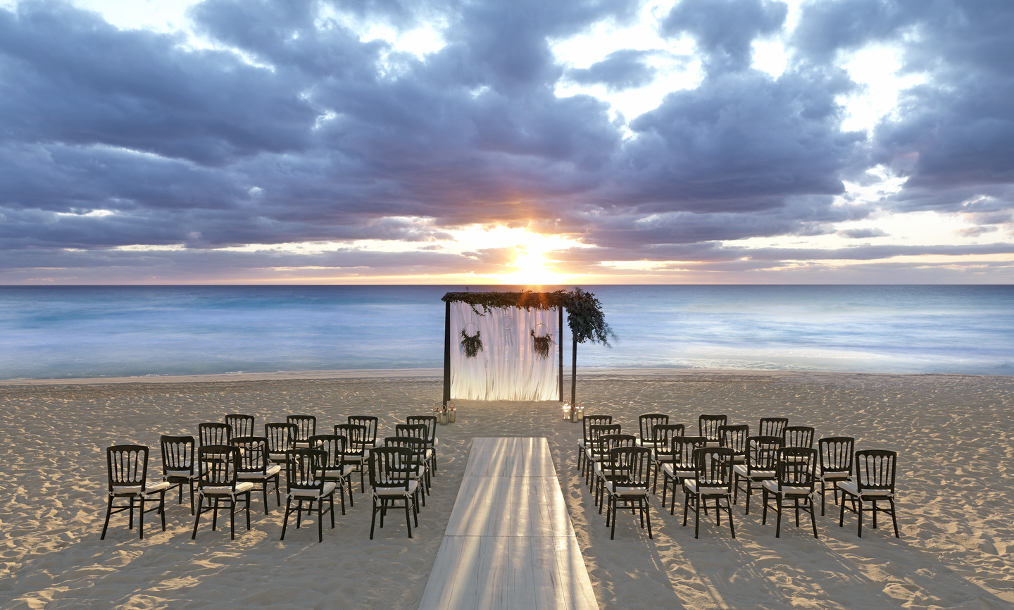 UNICO 2087 Hotel Riviera Maya sunset wedding