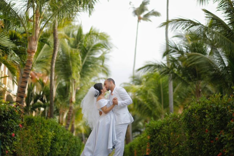 3 Simple Tips for Getting Married in the Caribbean