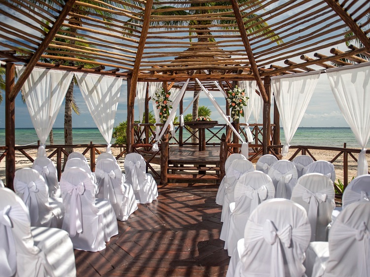 weddings at Platinum Yucatan Princess