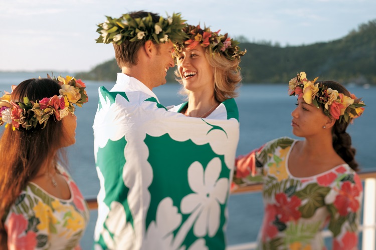 Paul Gauguin Cruises wedding packages