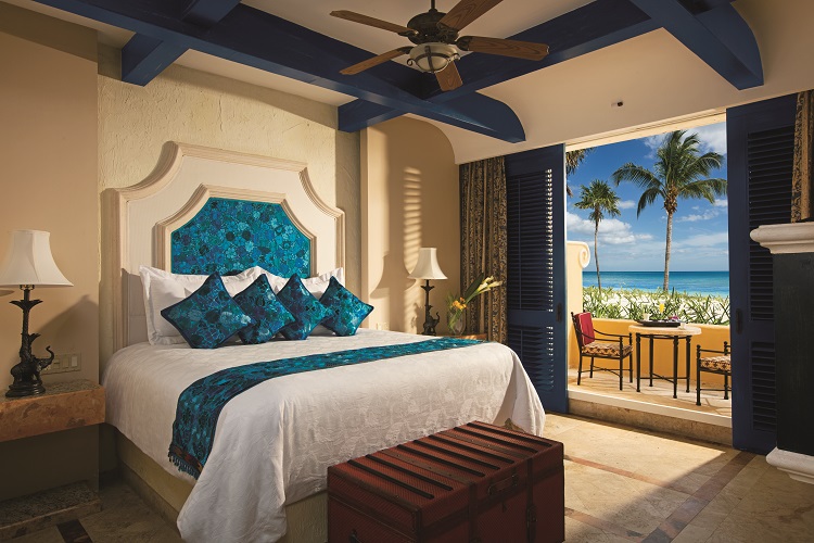 Ocean front suite at Zoetry Paraiso de la Bonita in Mexico