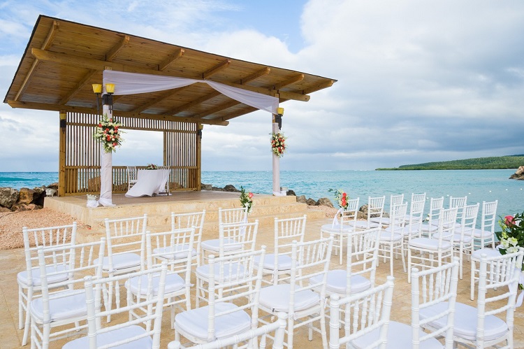 destination wedding not beach