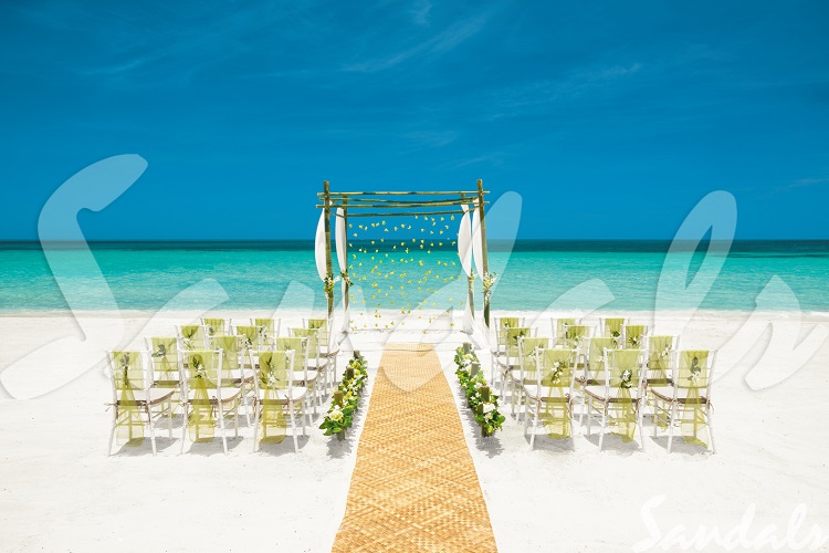 One-of-a-Kind Destination Weddings at Sandals Grande Antigua