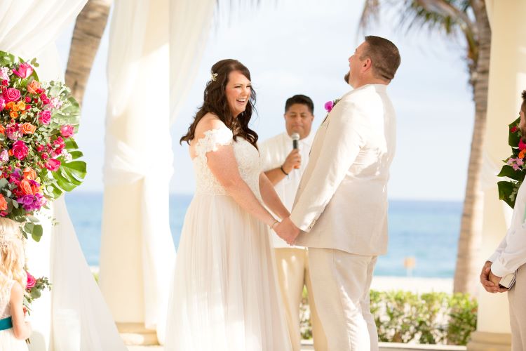 Floral Wedding in Cabo 