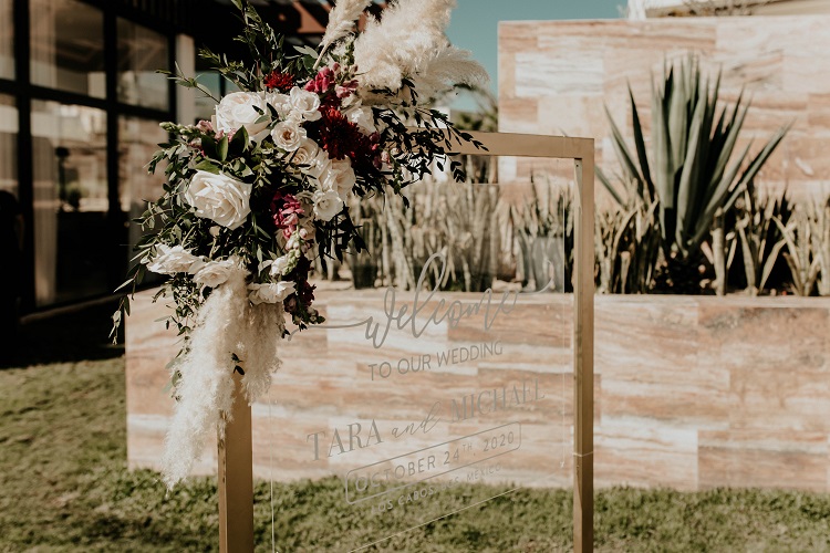 destination wedding welcome sign