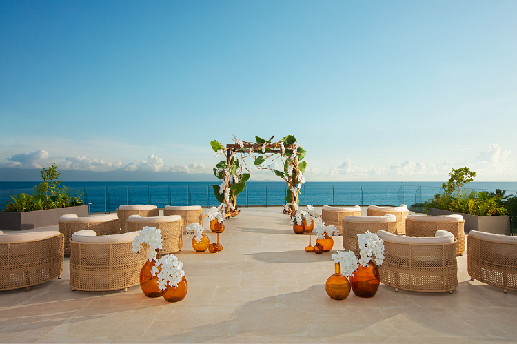 Mexico destination wedding ceremony