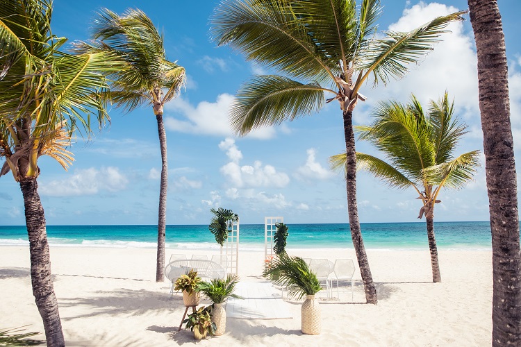 Punta Cana beach wedding ceremony