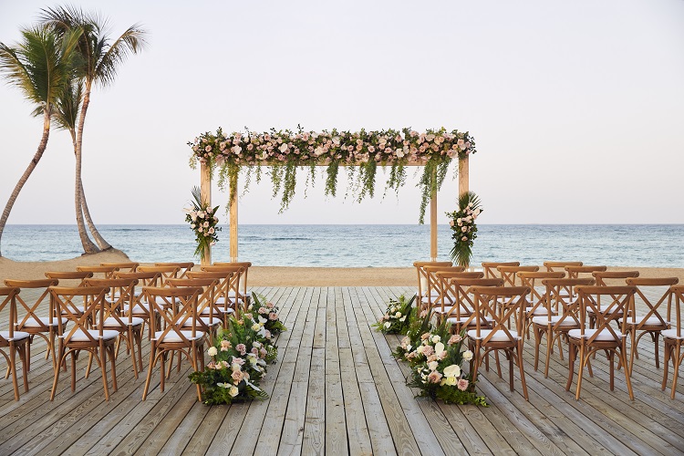 The 5 Most Affordable Wedding Destinations in the Caribbean
