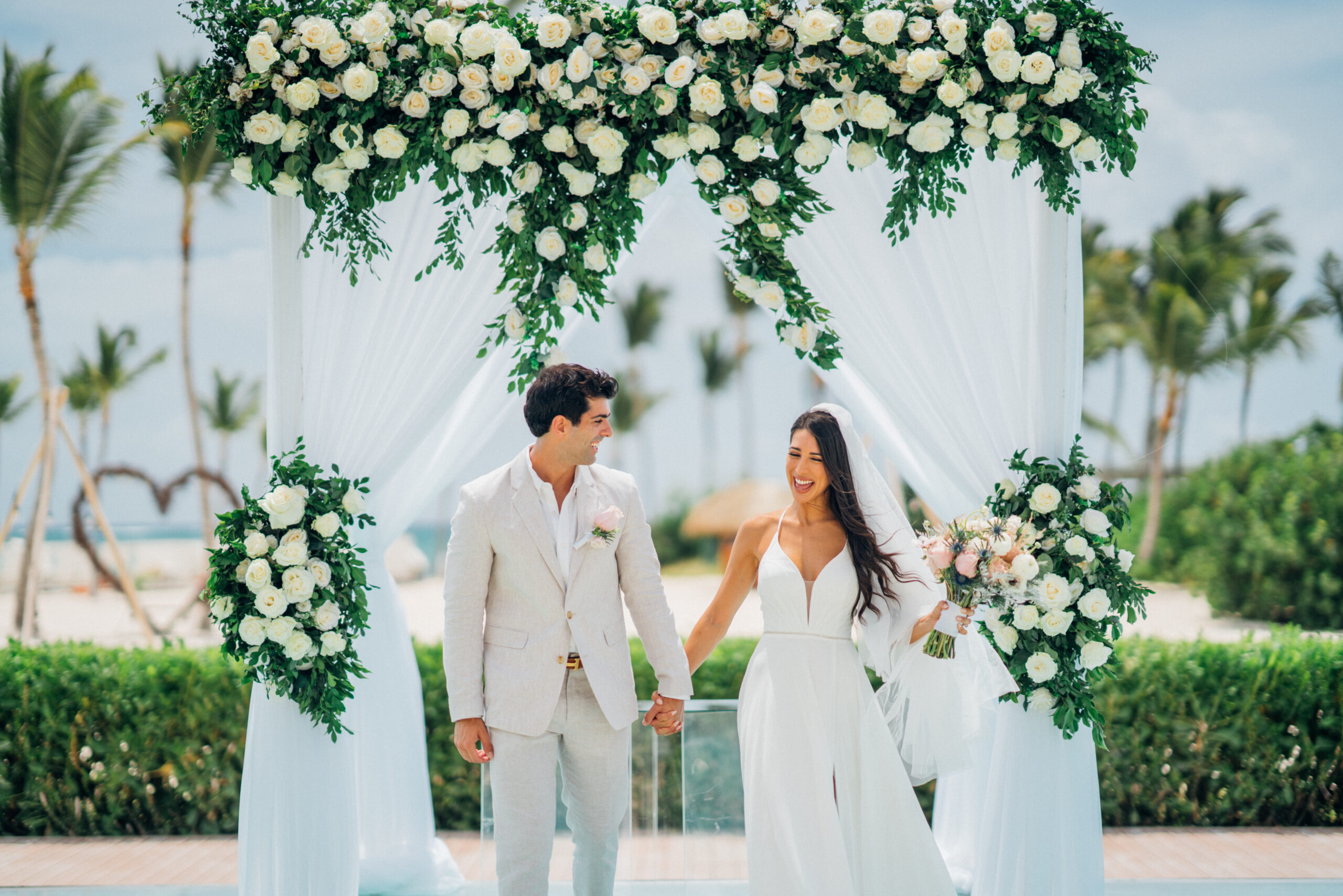 All Inclusive Wedding Packages Under $5,000 | Destination Weddings Blog, image size:2560x1708