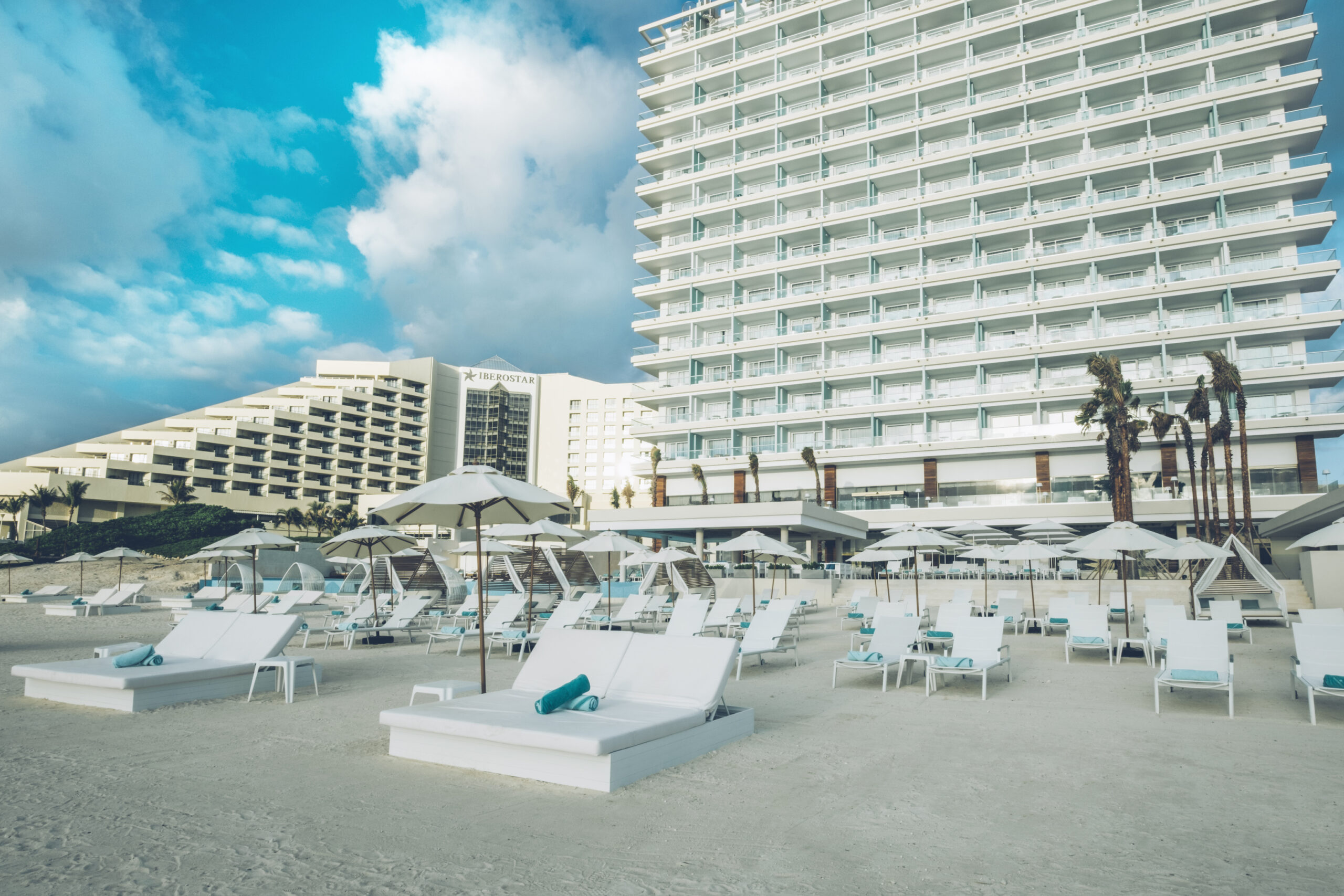 Iberostar Selection Coral Cancun beach