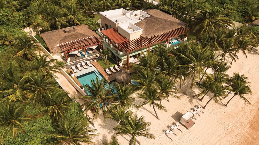 Azul Villa Esmerelda