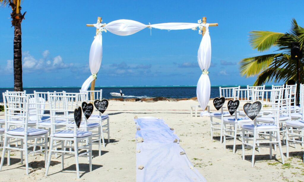 beach wedding