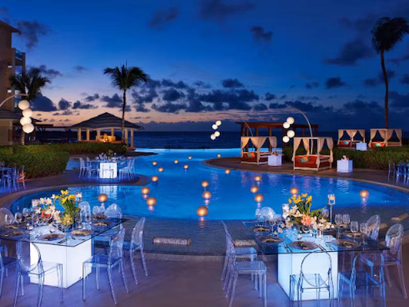 Dreams poolside venue