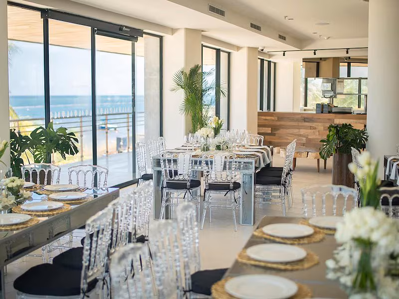 The Fives restaurant venue