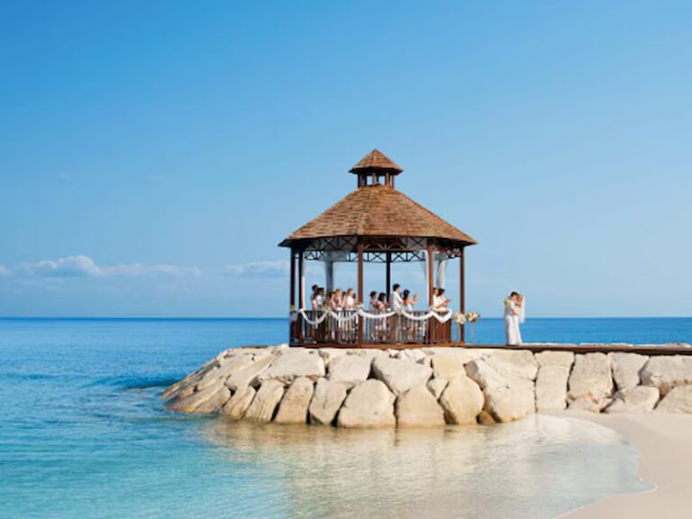 Best Luxury Resorts in Montego Bay for Destination Weddings