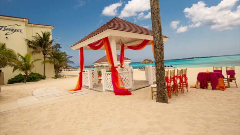 Top Family Friendly Resorts in the Bahamas for Your Destination Wedding