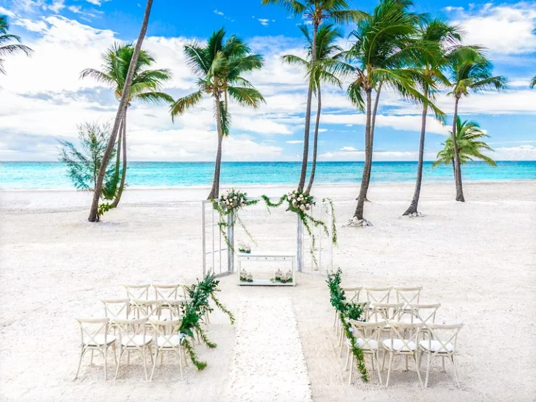 Beach vs. Garden vs. Chapel: Which Venue Is Best for a Destination Wedding According to Experts