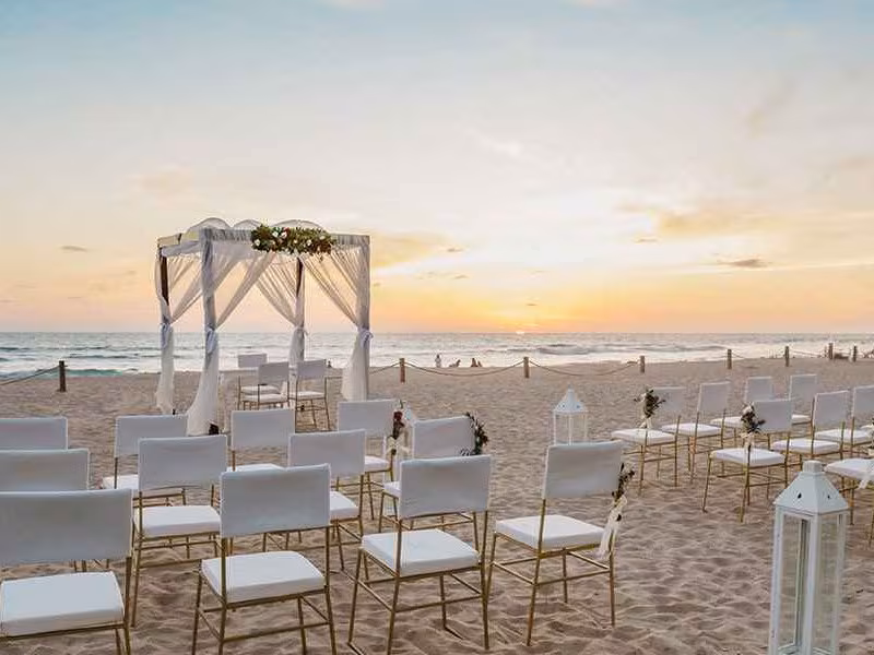 Riu Emerald Bay beach wedding venue