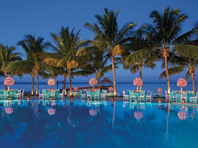 Secrets Cozumel