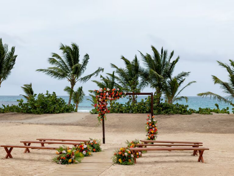 Best Wedding Resorts in Miches for a Destination Wedding