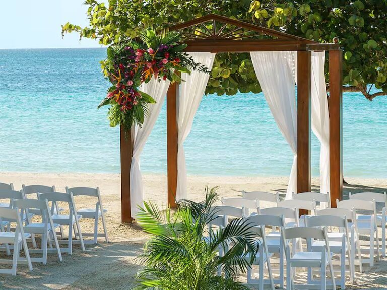Best All Inclusive Wedding Packages Under $10,000 in Jamaica