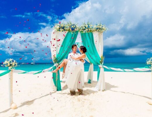 beach wedding