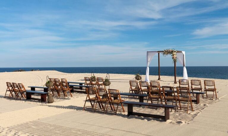 ParadisusLosCabos-RoyalServiceBeachCeremony
