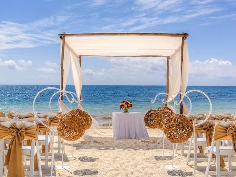Ocean Eden Bay beach gazebo wedding venue