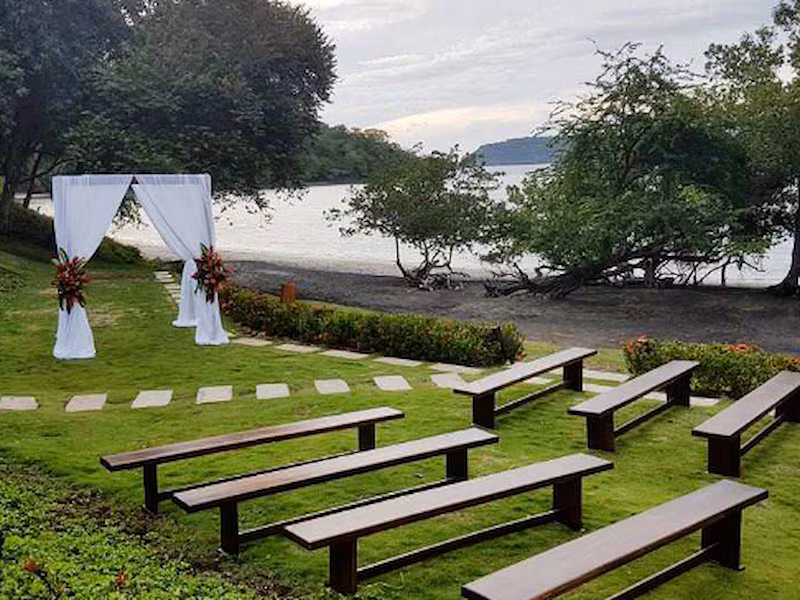 secrets-papagayo-spa-garden-wedding-venue