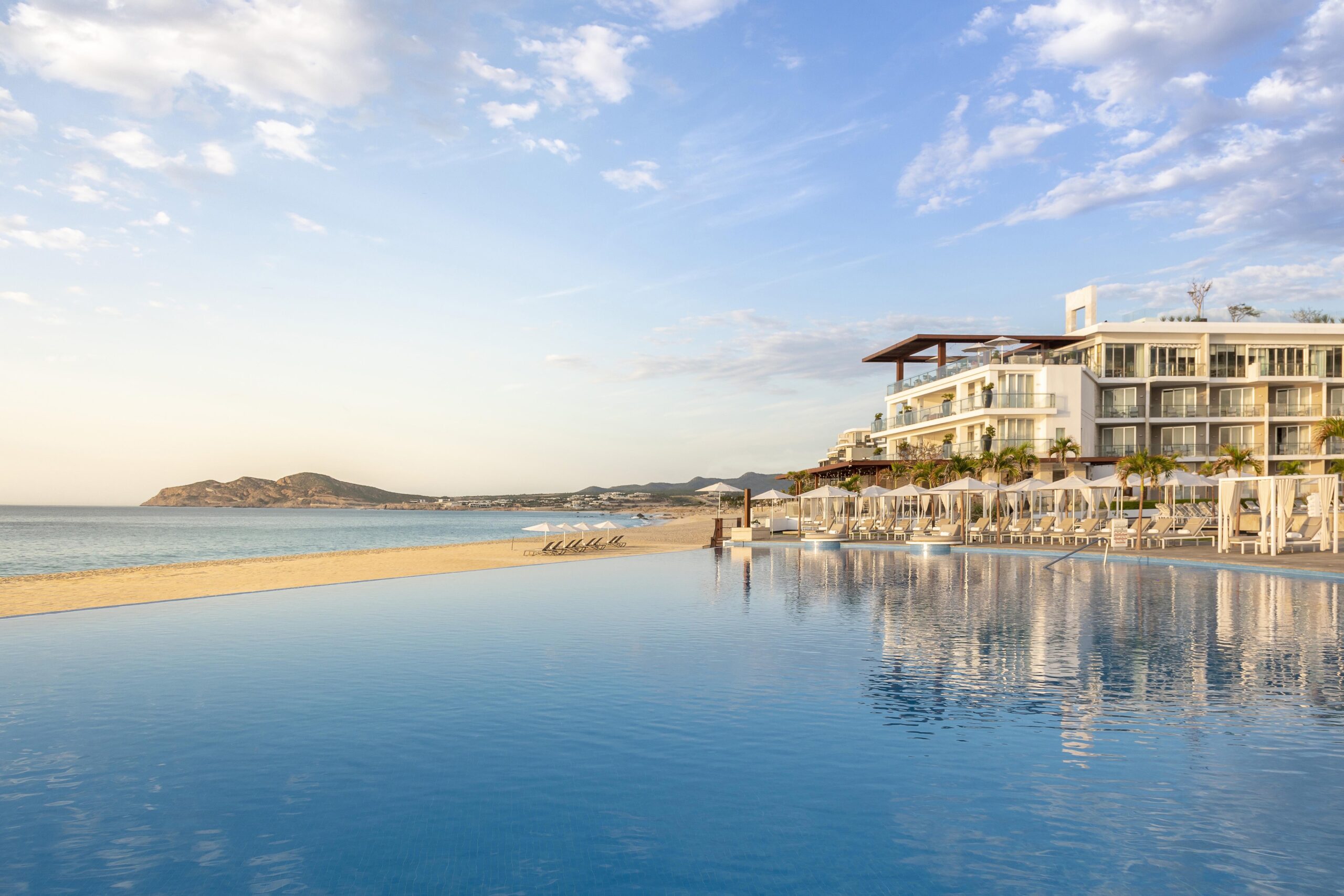 Los Cabos destination wedding travel guide