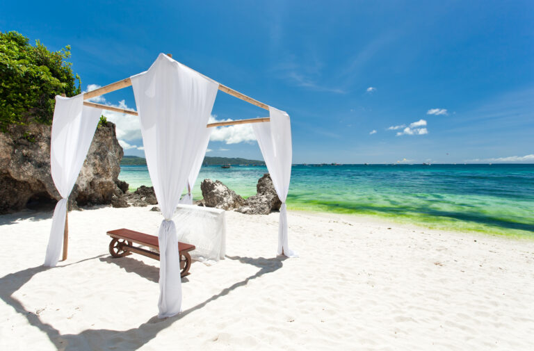 Top Destination Wedding Packages in the Bahamas Under $5,000