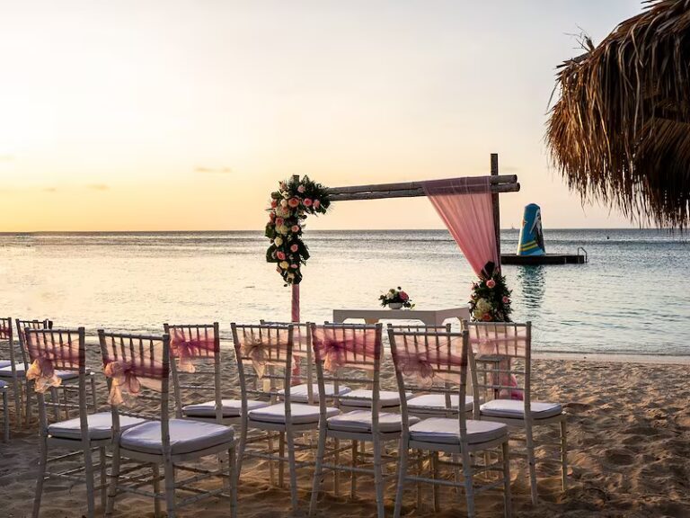 Best Aruba Wedding Resorts for Your Destination Wedding